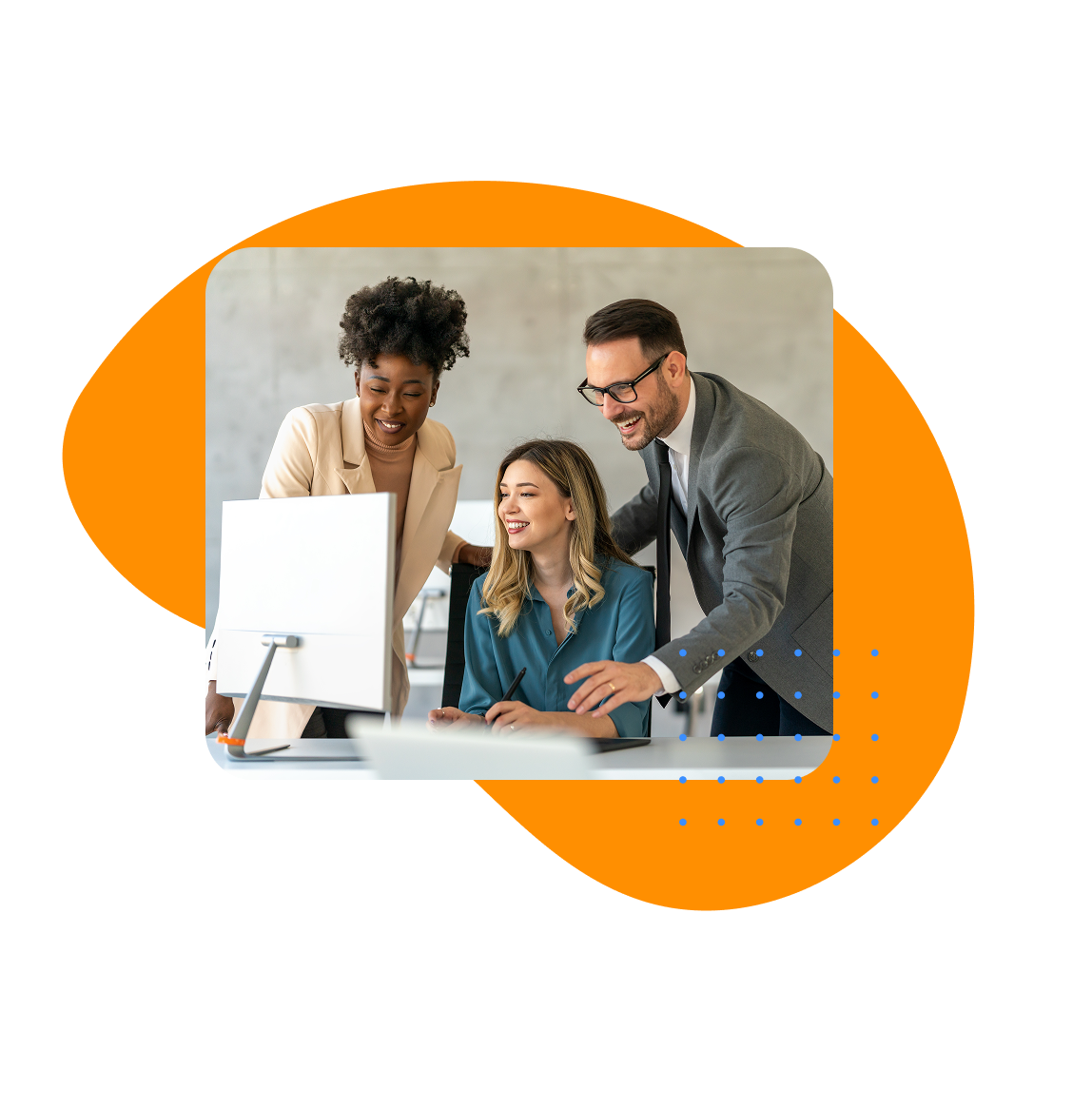 HR Data Playbook Woman reviewing options for the best hr and payroll software options on a laptop.