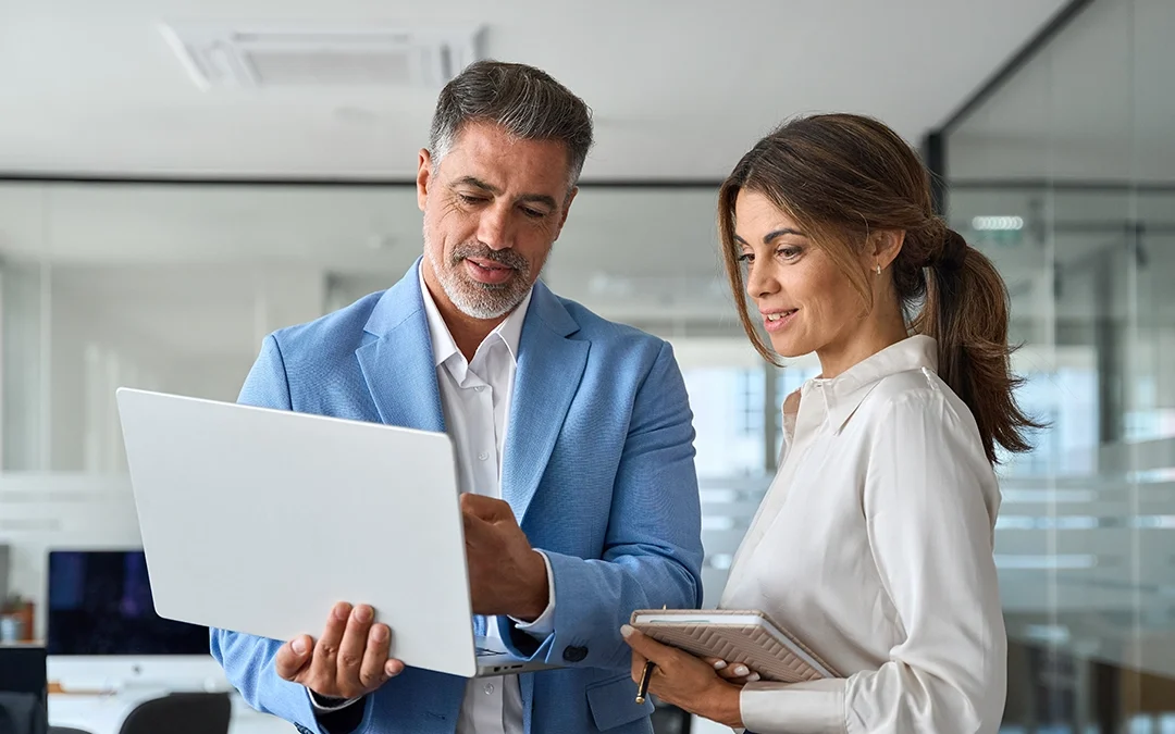 When Should a Company Outsource HR? 7 Signs It’s Time