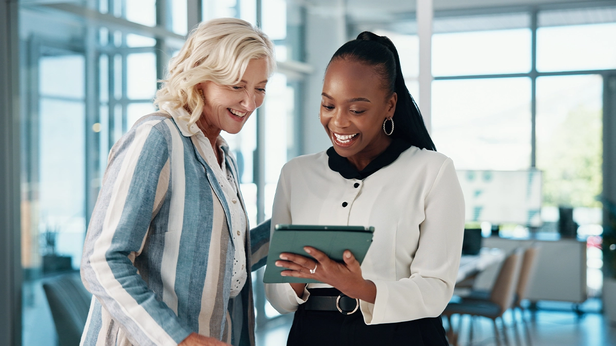 ADP vs UKG: How to Know It’s Time to Switch 4 ADP vs UKG A simple comparison checklist (bring this to your demos)